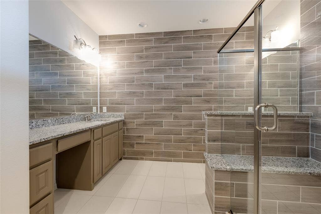 3821 Quail Wood Drive, McKinney, TX 75070 3821 Quail Wood Drive, McKinney, TX 75070