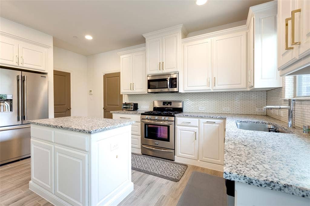 3821 Quail Wood Drive, McKinney, TX 75070 3821 Quail Wood Drive, McKinney, TX 75070
