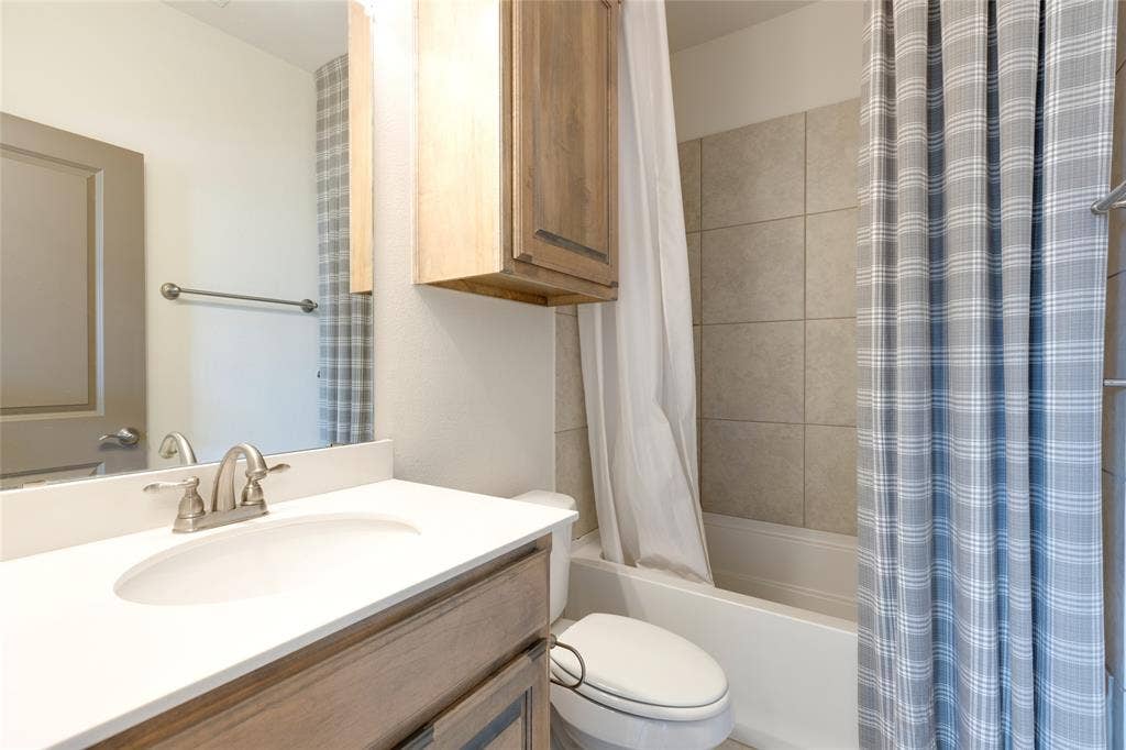 3821 Quail Wood Drive, McKinney, TX 75070 3821 Quail Wood Drive, McKinney, TX 75070
