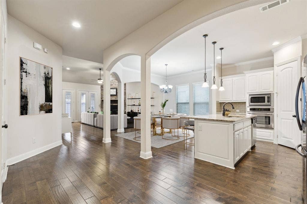 2504 Moores Landing, Arlington, TX 76016