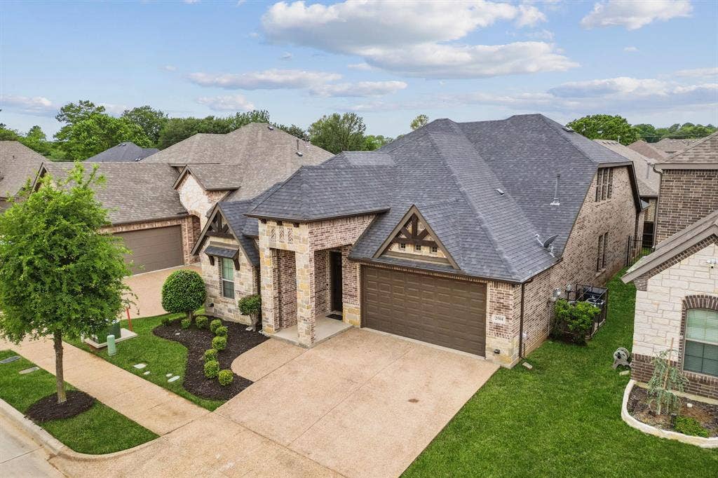 2504 Moores Landing, Arlington, TX 76016