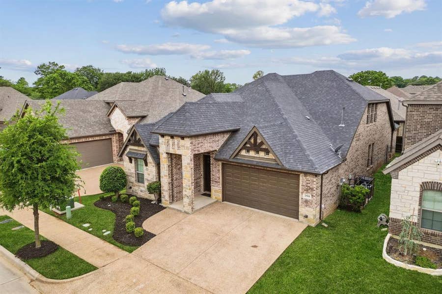 Property photo for 2504 Moores Landing, Arlington, TX