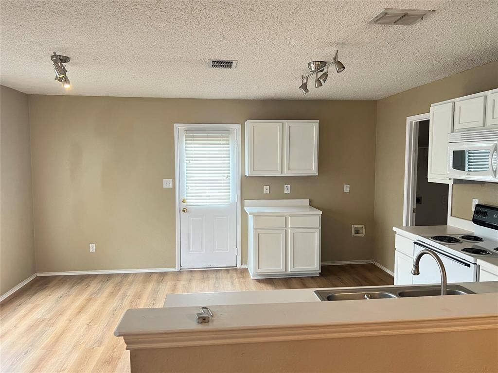 4502 Cedar Crest Drive, McKinney, TX 75070