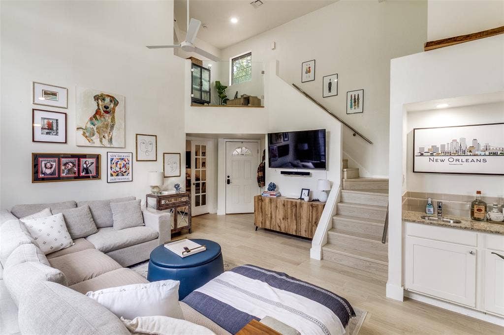 1417 Mccoy Street, Dallas, TX 75204