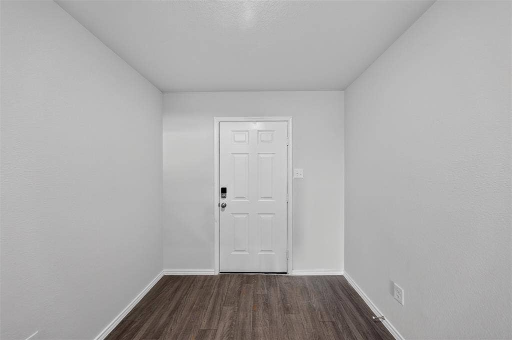 7335 Mistletoe Trail, Granbury, TX 76048 7335 Mistletoe Trail, Granbury, TX 76048