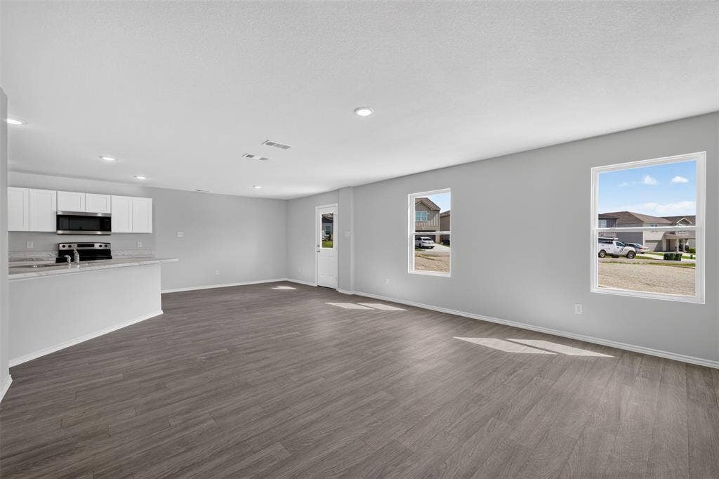 7335 Mistletoe Trail, Granbury, TX 76048 7335 Mistletoe Trail, Granbury, TX 76048