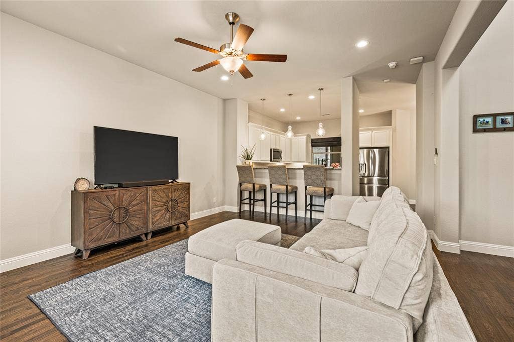 4228 Riverside Drive, Flower Mound, TX 75028