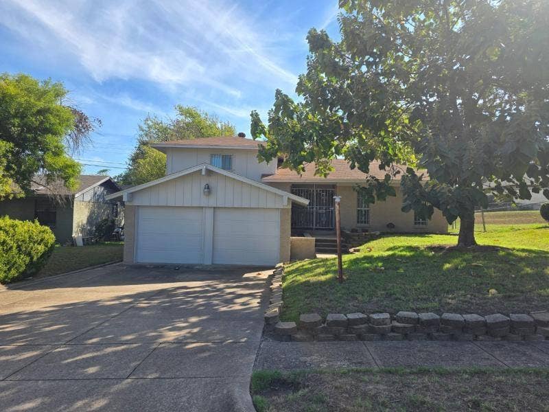 Property photo for 7716 Ryanridge Drive, Dallas, TX