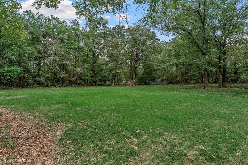 709 Lake Road, Stonewall, LA 71078