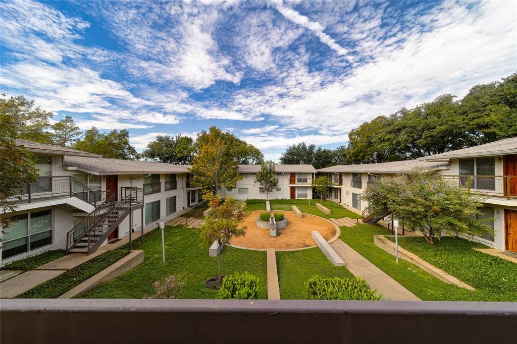 4616 W Lovers Lane, #116, Dallas, TX 75209