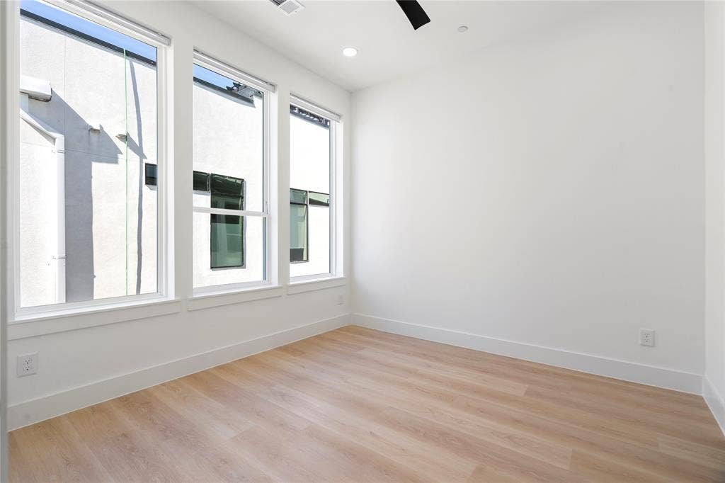2019 California Drive, #204, Dallas, TX 75204