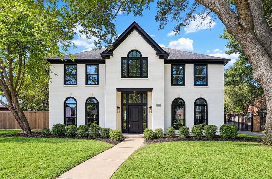 Property photo for 6808 Savannah Lane, Fort Worth, TX