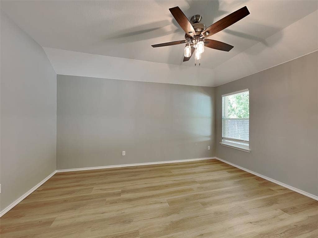 217 Richard Lane, Red Oak, TX 75154