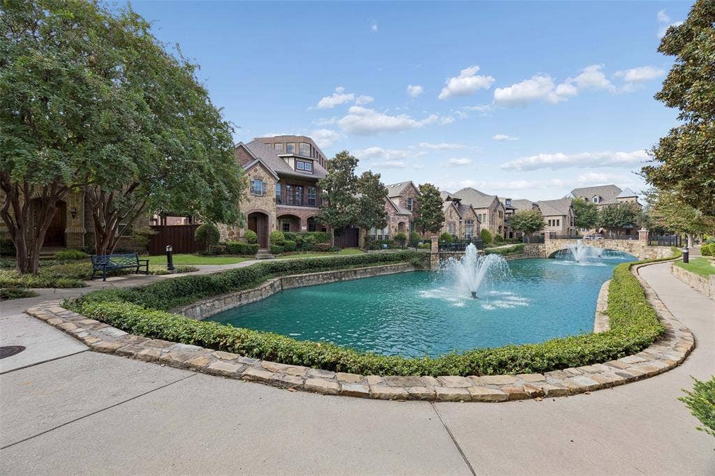 4085 Winsor Drive, Farmers Branch, TX 75244 4085 Winsor Drive, Farmers Branch, TX 75244