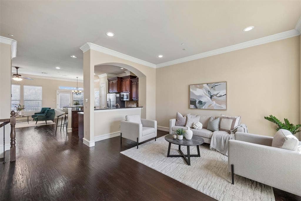 4085 Winsor Drive, Farmers Branch, TX 75244 4085 Winsor Drive, Farmers Branch, TX 75244