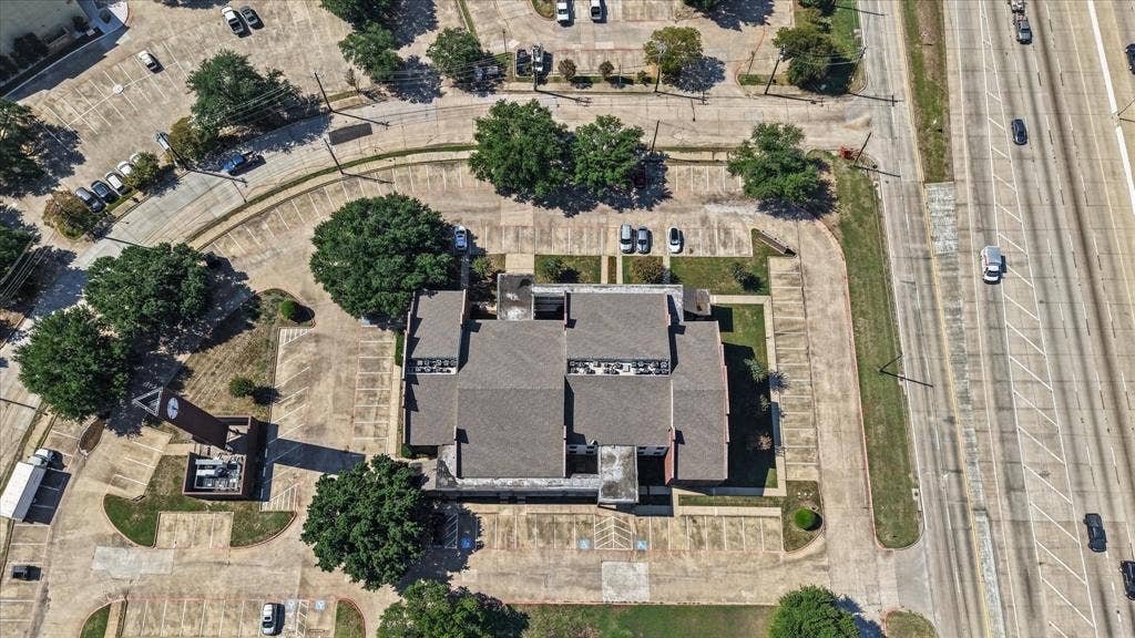 329 OAKS Trail, Garland, TX 75043 329 OAKS Trail, Garland, TX 75043