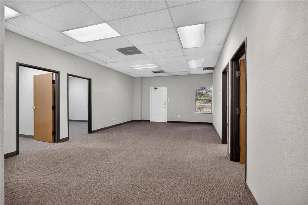 329 OAKS Trail, Garland, TX 75043 329 OAKS Trail, Garland, TX 75043