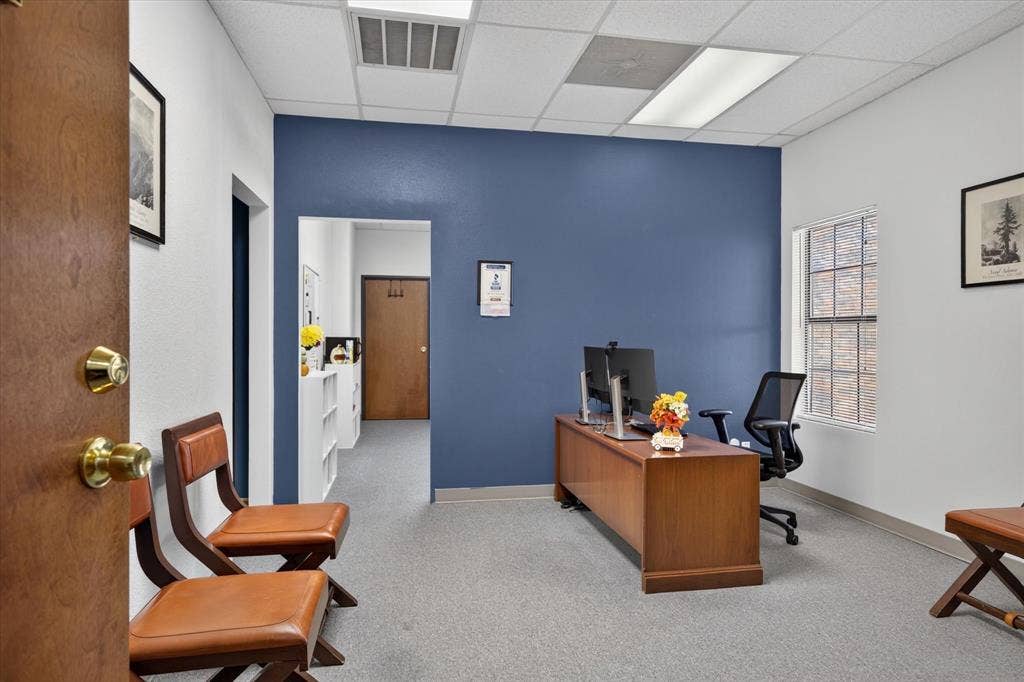 329 OAKS Trail, Garland, TX 75043 329 OAKS Trail, Garland, TX 75043