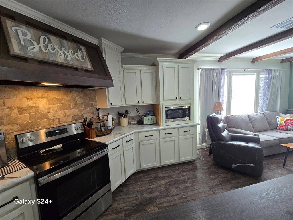 121 Peach, Graford, TX 76449
