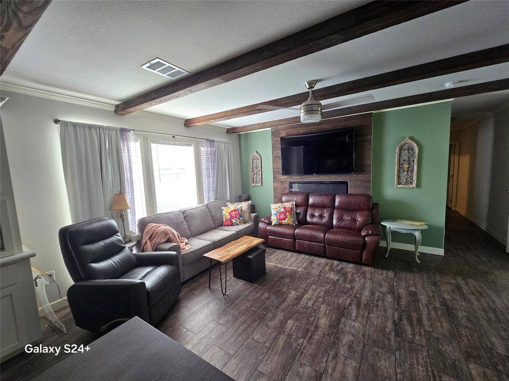 121 Peach, Graford, TX 76449