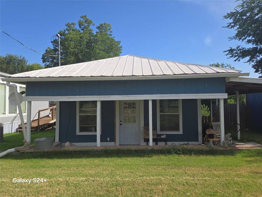 121 Peach, Graford, TX 76449