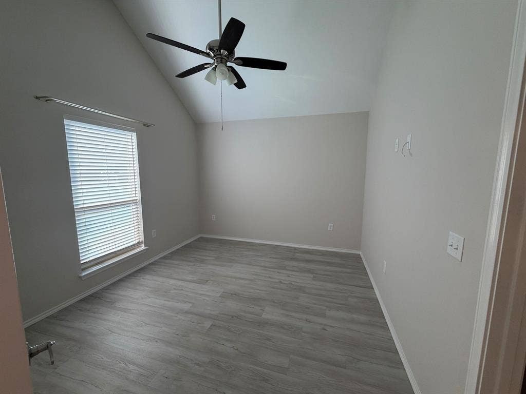 105 Oliver Wendell Court, Mount Vernon, TX 75457