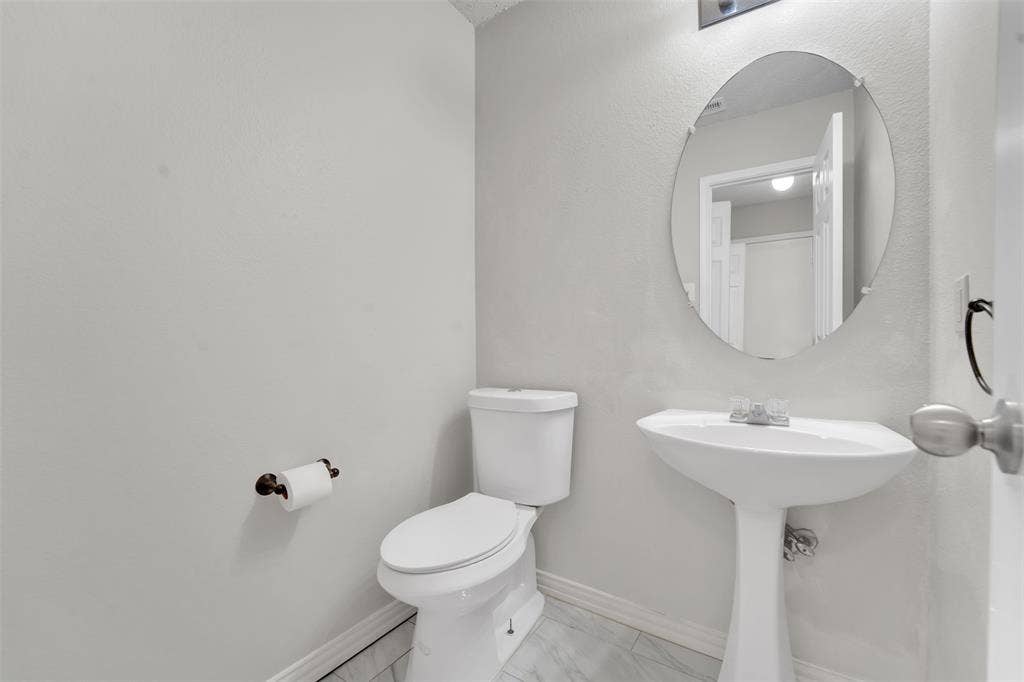 1410 Post Oak Drive, Rowlett, TX 75089 1410 Post Oak Drive, Rowlett, TX 75089
