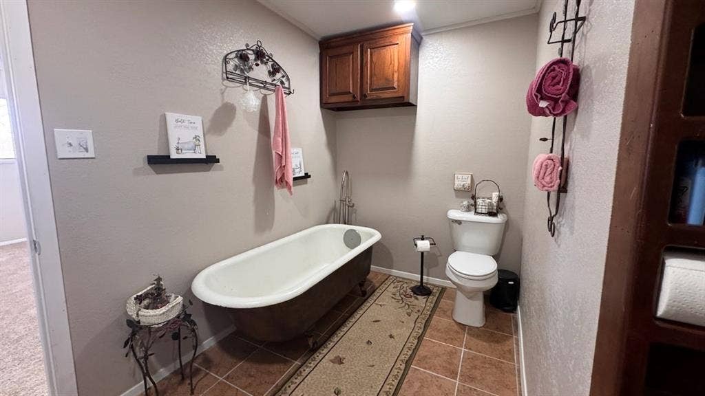 4426 Texas Highway 37 S, Clarksville, TX 75426