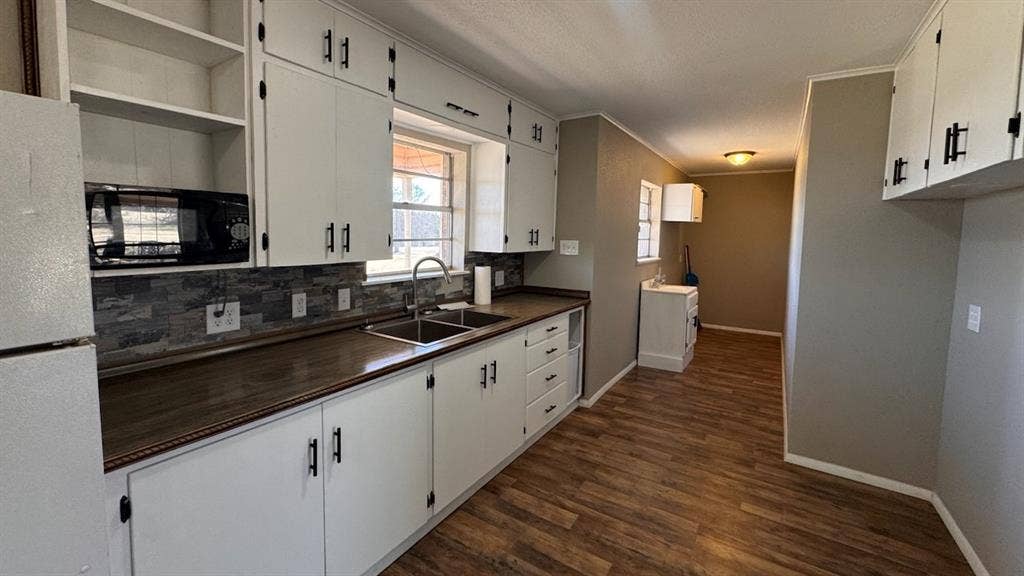 4426 Texas Highway 37 S, Clarksville, TX 75426