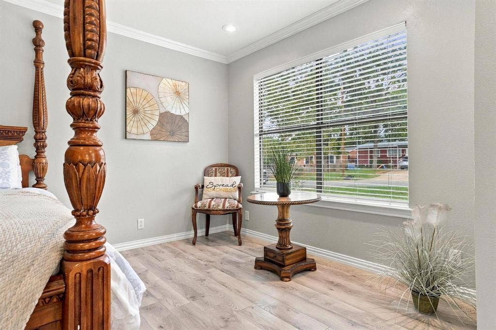 938 Amsden Street, Denison, TX 75020