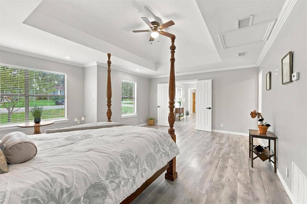 938 Amsden Street, Denison, TX 75020
