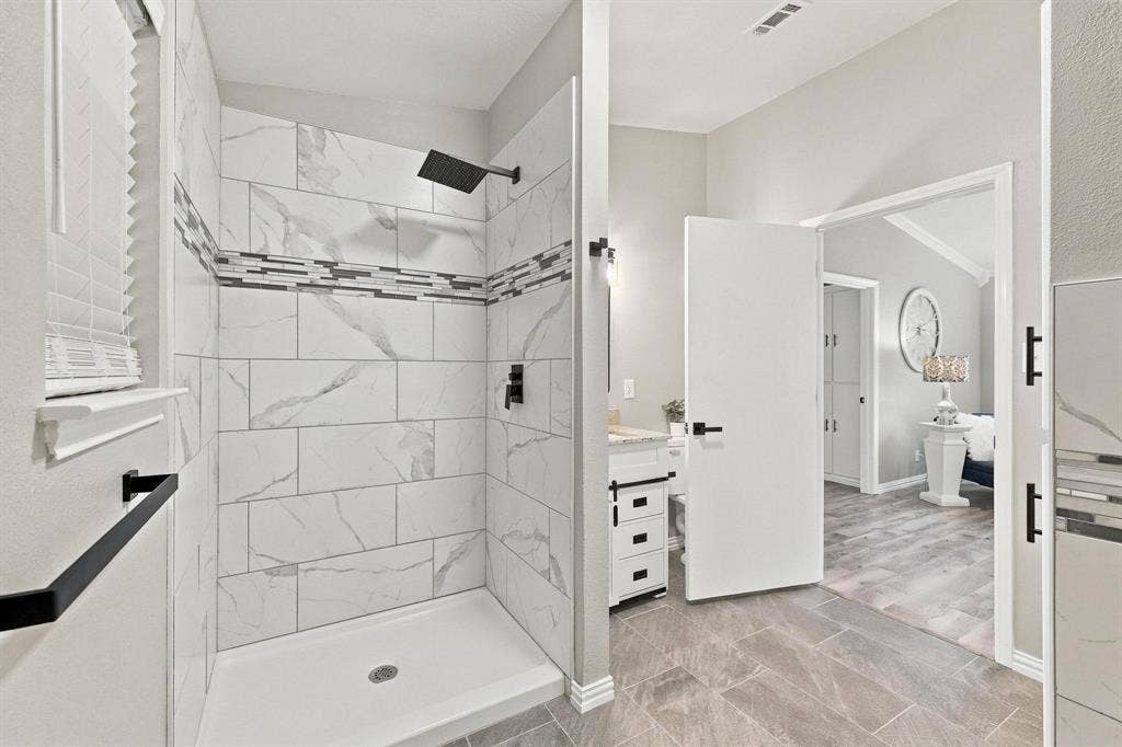 938 Amsden Street, Denison, TX 75020