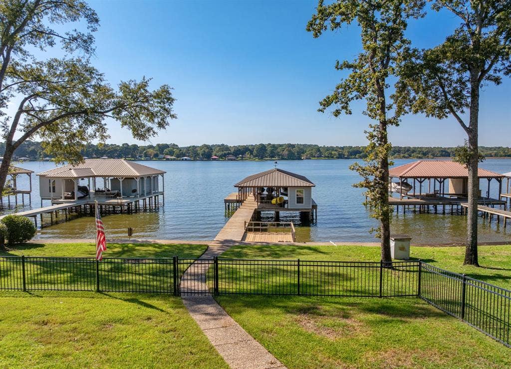 282 North Bay, Bullard, TX 75757