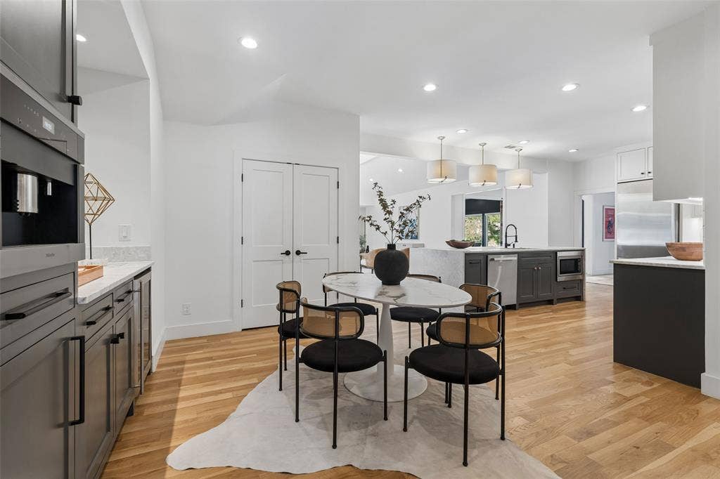 6962 Forest Glade Circle, Dallas, TX 75230 6962 Forest Glade Circle, Dallas, TX 75230