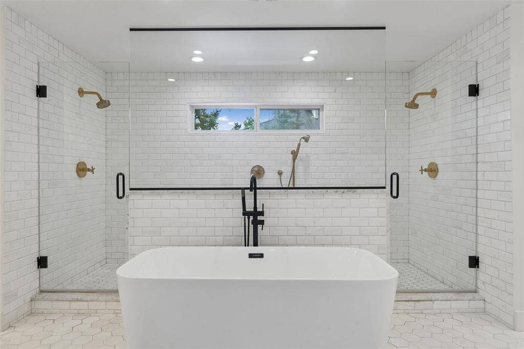6962 Forest Glade Circle, Dallas, TX 75230 6962 Forest Glade Circle, Dallas, TX 75230