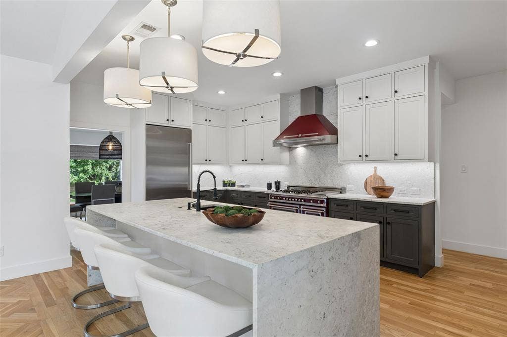 6962 Forest Glade Circle, Dallas, TX 75230 6962 Forest Glade Circle, Dallas, TX 75230