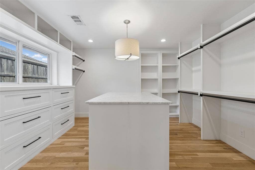 6962 Forest Glade Circle, Dallas, TX 75230 6962 Forest Glade Circle, Dallas, TX 75230