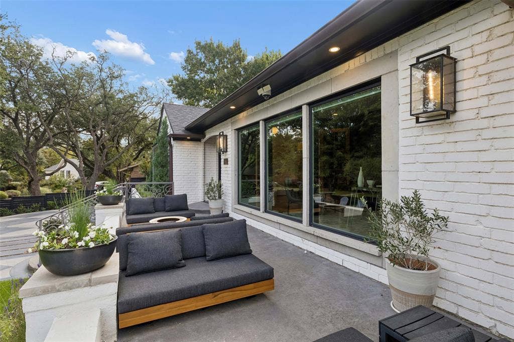 6962 Forest Glade Circle, Dallas, TX 75230 6962 Forest Glade Circle, Dallas, TX 75230