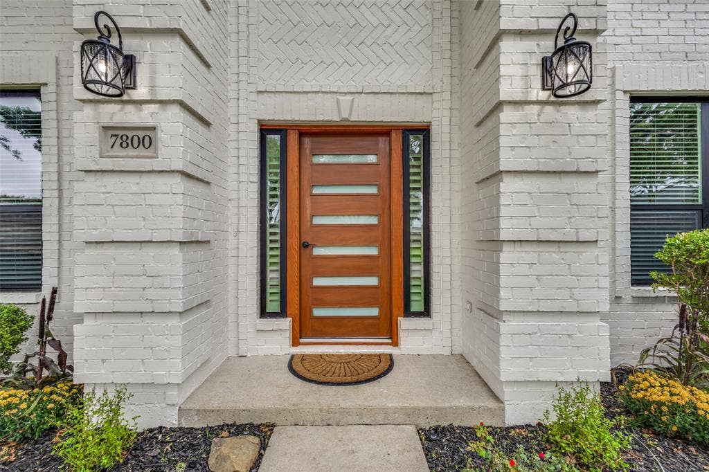 7800 Glenoaks Drive, Frisco, TX 75034 7800 Glenoaks Drive, Frisco, TX 75034