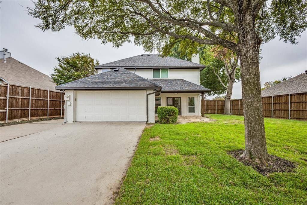 7800 Glenoaks Drive, Frisco, TX 75034 7800 Glenoaks Drive, Frisco, TX 75034