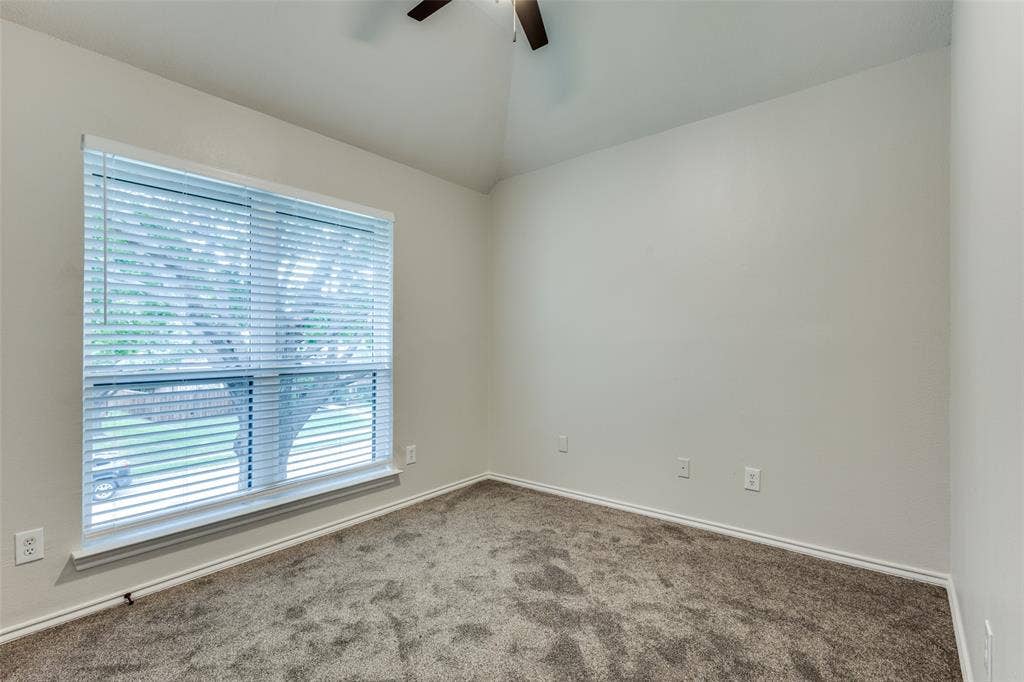 7800 Glenoaks Drive, Frisco, TX 75034 7800 Glenoaks Drive, Frisco, TX 75034