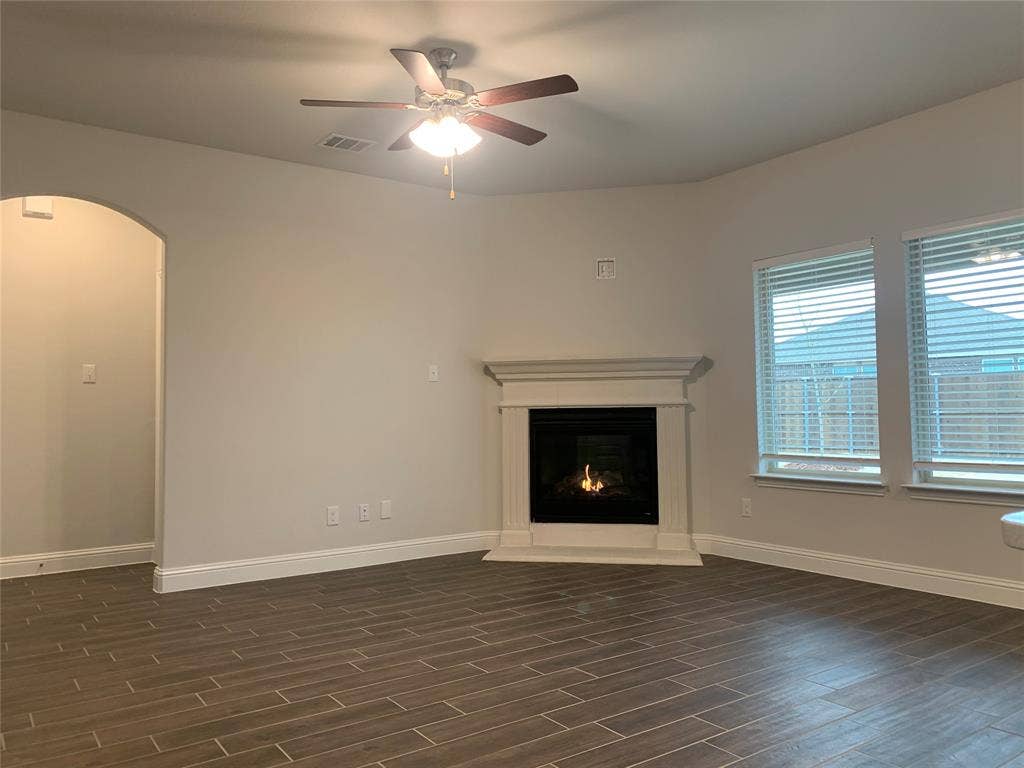 765 Knoxbridge Road, Forney, TX 75126 765 Knoxbridge Road, Forney, TX 75126