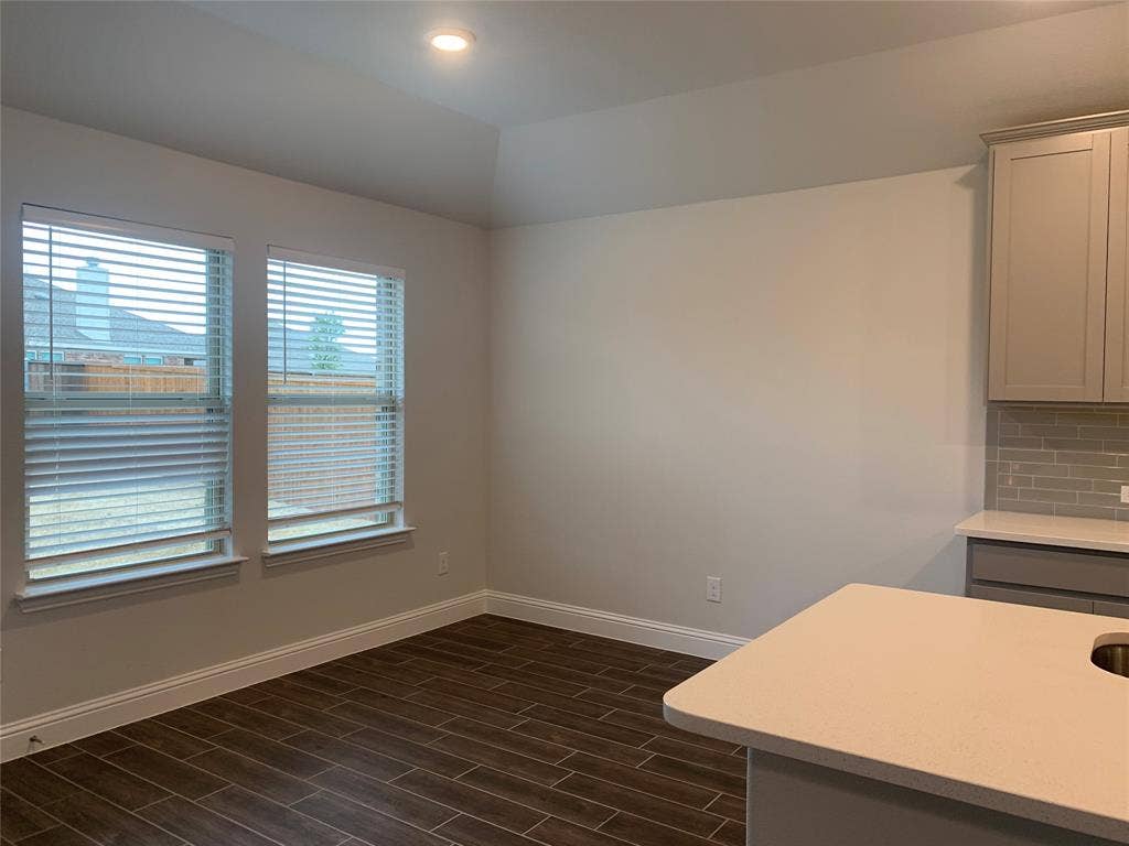 765 Knoxbridge Road, Forney, TX 75126 765 Knoxbridge Road, Forney, TX 75126
