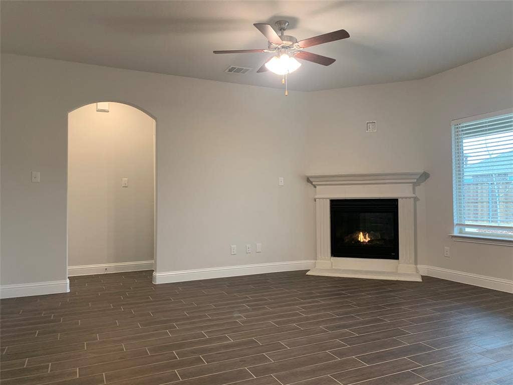 765 Knoxbridge Road, Forney, TX 75126 765 Knoxbridge Road, Forney, TX 75126