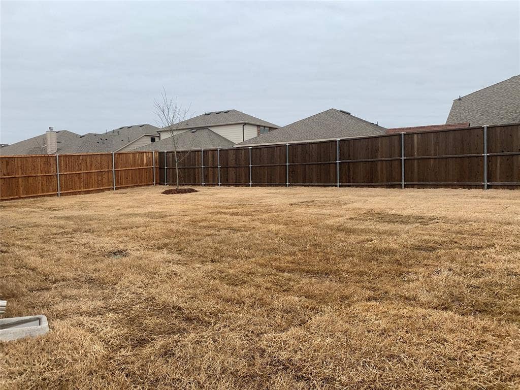 765 Knoxbridge Road, Forney, TX 75126 765 Knoxbridge Road, Forney, TX 75126