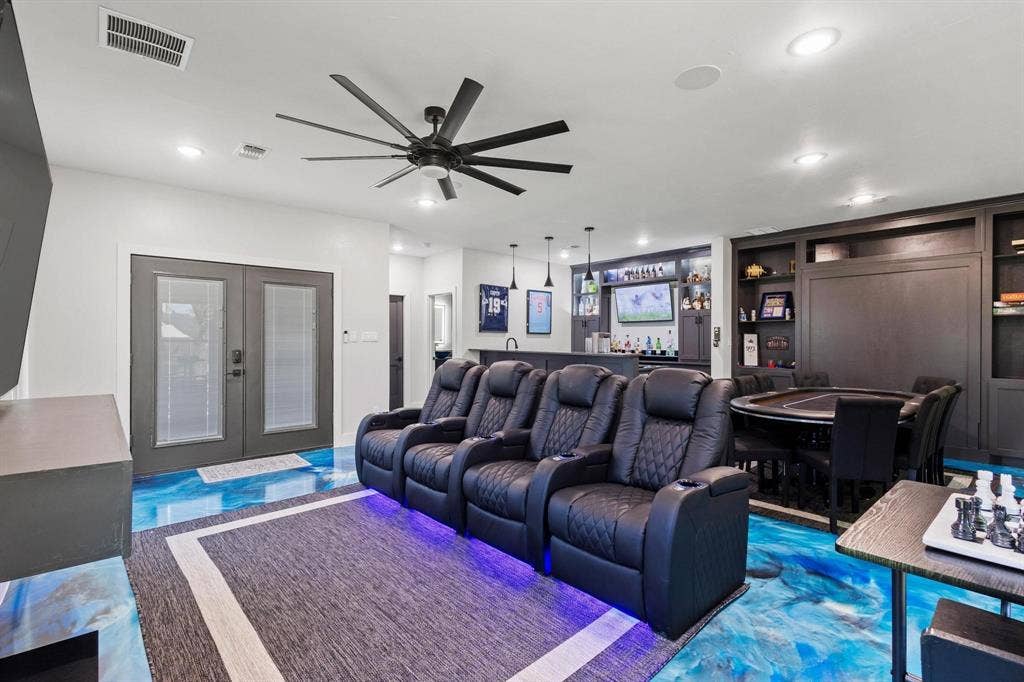2214 Norwood Street, Sherman, TX 75092 2214 Norwood Street, Sherman, TX 75092