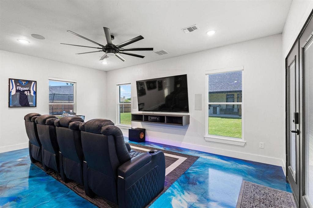2214 Norwood Street, Sherman, TX 75092 2214 Norwood Street, Sherman, TX 75092