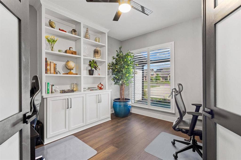 2214 Norwood Street, Sherman, TX 75092 2214 Norwood Street, Sherman, TX 75092