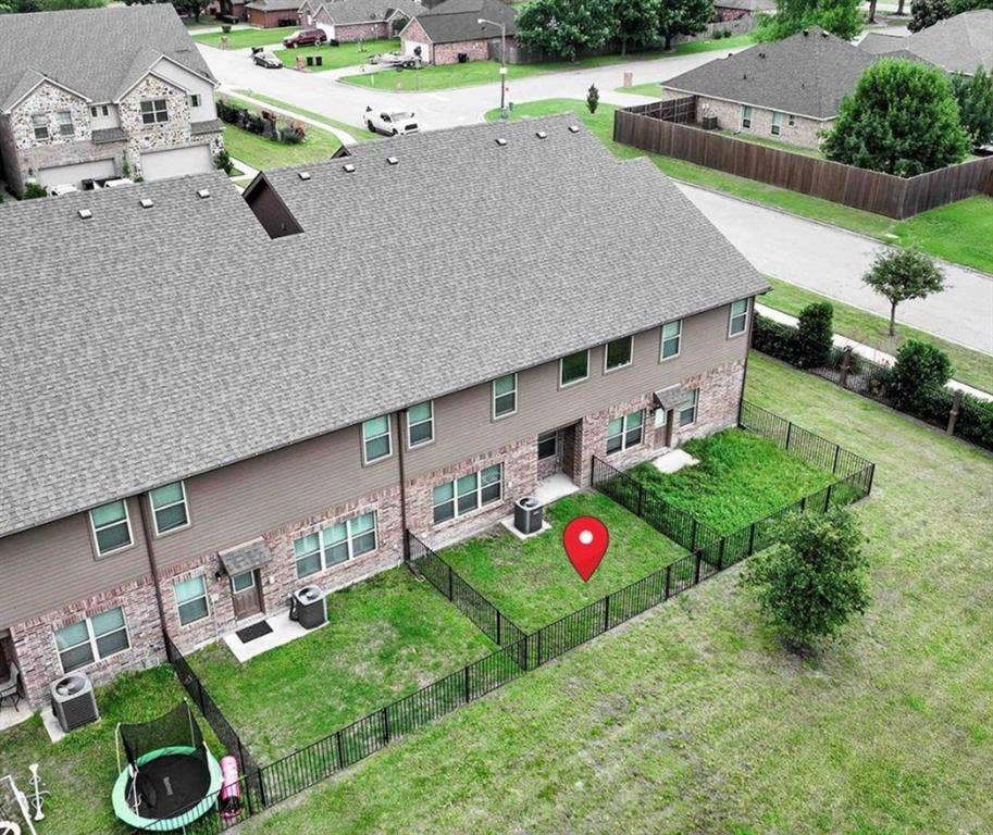 6817 Topaz Drive, Greenville, TX 75402
