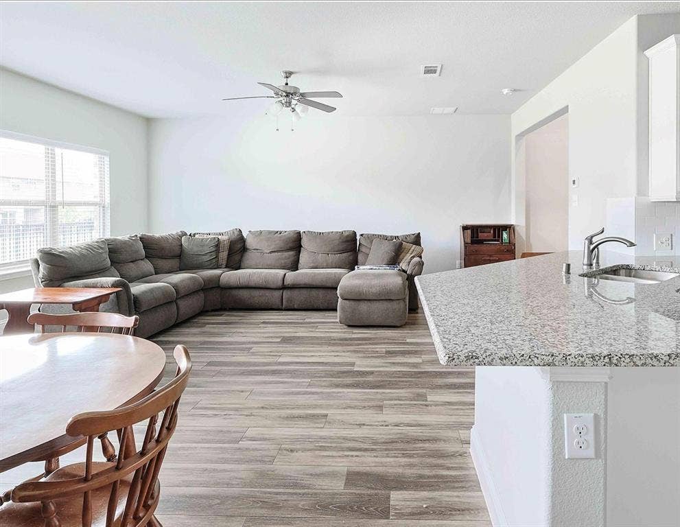 6817 Topaz Drive, Greenville, TX 75402